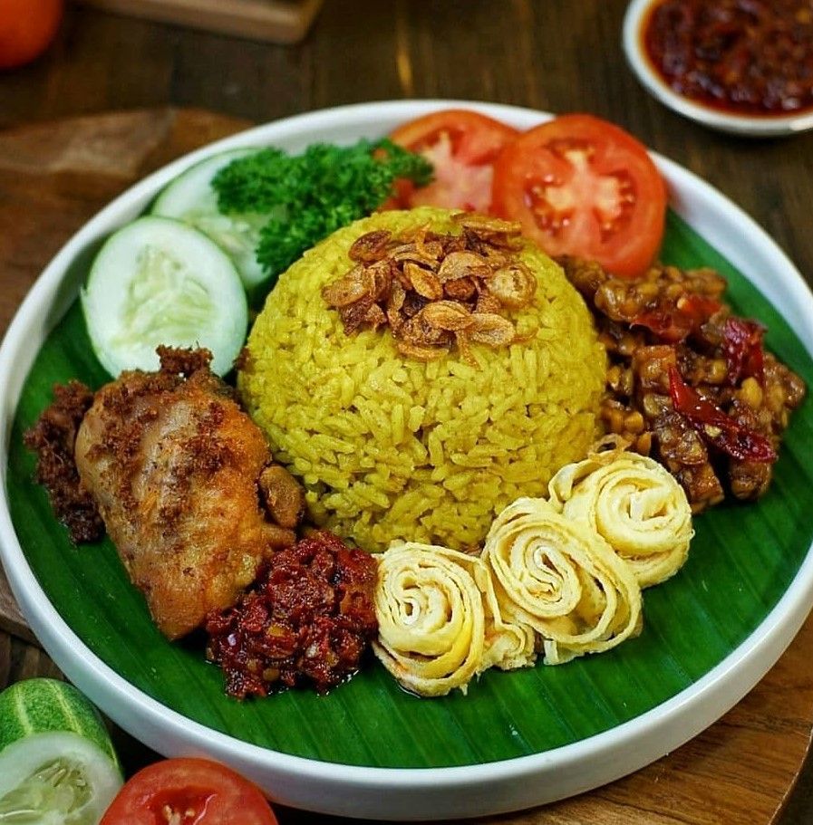 Mengungkap Rahasia Alasan Nasi Kuning Rumahan Terasa Lebih Enak Yang Tak Tertandingi