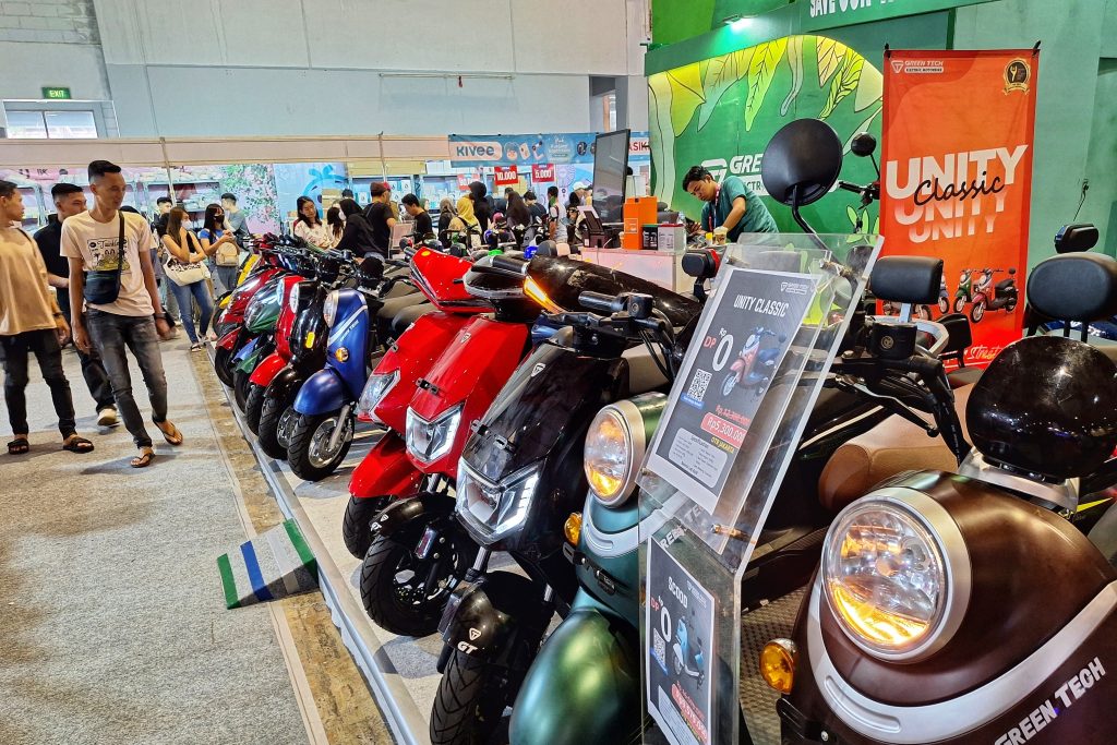 Tips Memilih Motor Listrik Yang Tepat Panduan Lengkap Untuk Calon Pengendara